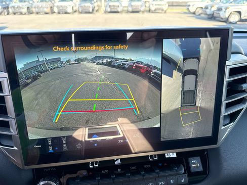 New 2026 Toyota Tundra Limited AWD/4WD image 19