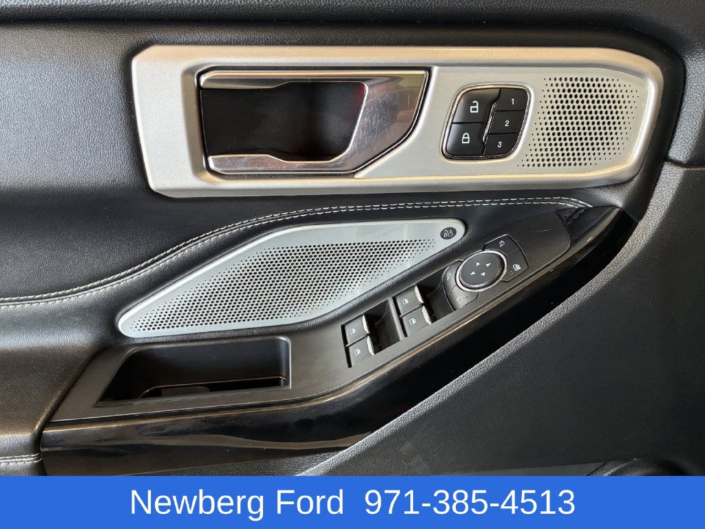 Used 2021 Ford Explorer ST w/ ST Street Pack AWD/4WD image 11