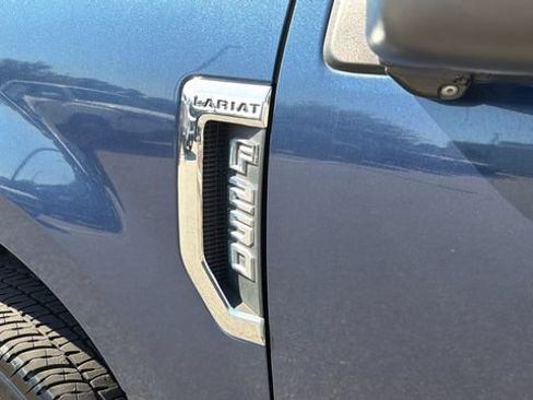 Used 2017 Ford F250 Lariat w/ Lariat Ultimate Package AWD/4WD image 43