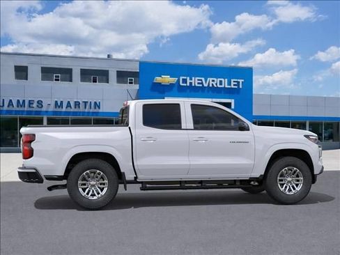 New 2026 Chevrolet Colorado LT w/ LT Convenience Package AWD/4WD image 5