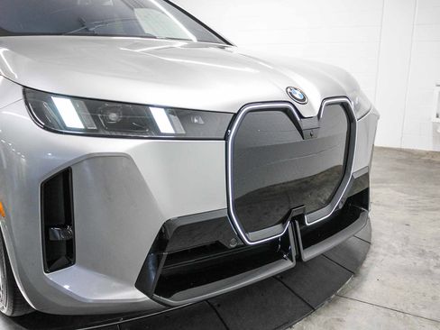 New 2026 BMW iX xDrive60 w/ M Sport Package image 11