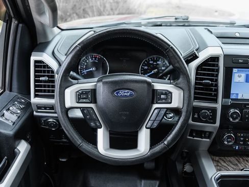 Used 2019 Ford F250 Lariat w/ Lariat Ultimate Package AWD/4WD image 42