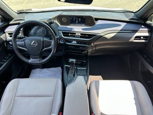 Used 2020 Lexus UX 250h w/ Premium Package AWD/4WD image 49