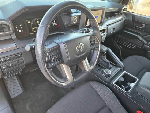 Certified 2025 Toyota 4Runner SR5 AWD/4WD image 12