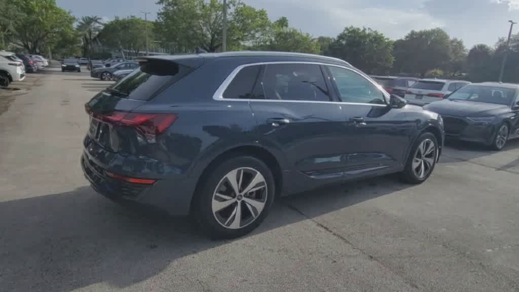 Certified 2024 Audi Q8 e-tron Premium AWD/4WD image 8