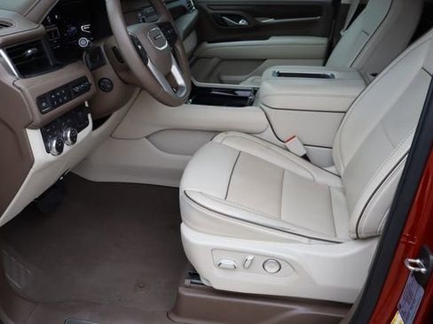 Used 2024 GMC Yukon Denali w/ Max Trailering Package AWD/4WD image 16