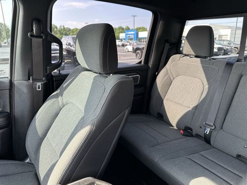 Used 2021 RAM 1500 Big Horn AWD/4WD image 12