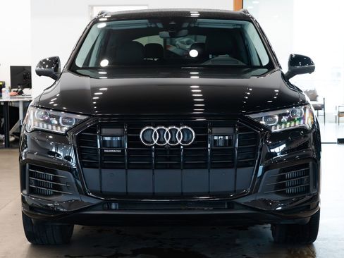Used 2023 Audi Q7 3.0T Prestige w/ Prestige Package image 2