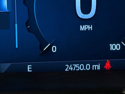 Used 2025 Ford F250 Lariat AWD/4WD image 14