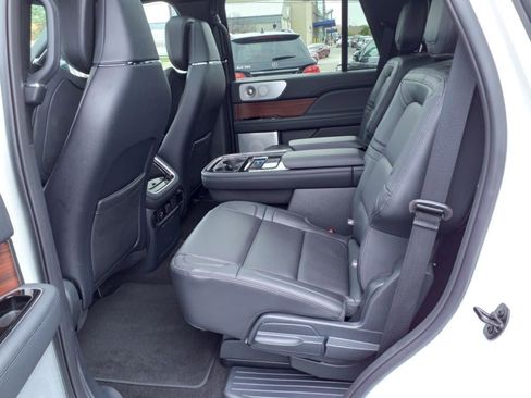 New 2023 Lincoln Navigator Reserve image 35