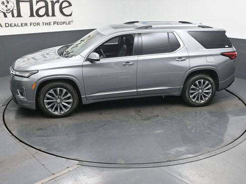 Used 2023 Chevrolet Traverse Premier w/ LPO, Floor Liner Package AWD/4WD image 59