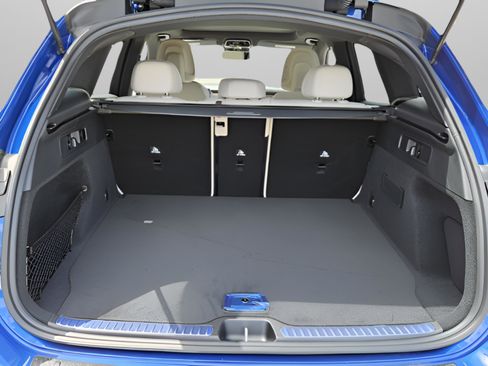 New 2025 Mercedes-Benz GLC 300 image 28
