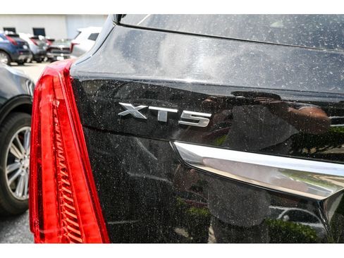 Used 2019 Cadillac XT5 Luxury FWD image 13