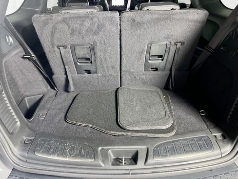 Used 2022 Dodge Durango GT image 27