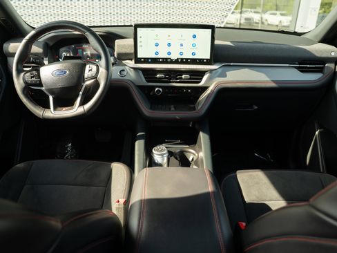 Used 2025 Ford Explorer ST w/ Sun And Sound Package AWD/4WD image 8