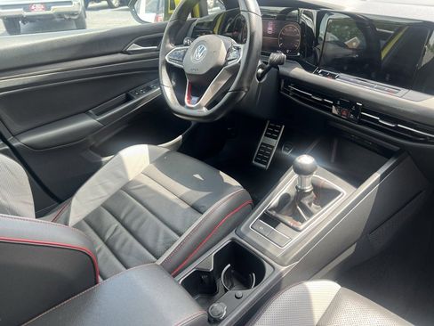 Used 2022 Volkswagen GTI Autobahn image 31