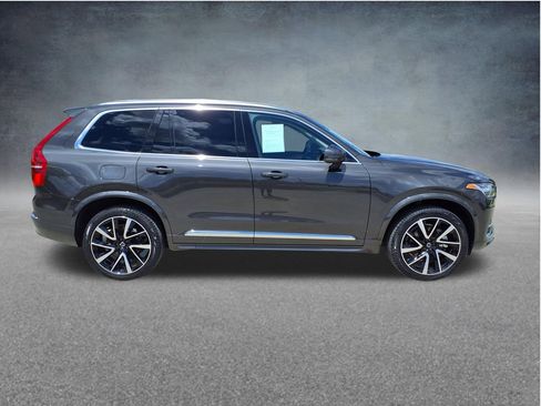 Certified 2024 Volvo XC90 B5 Plus AWD/4WD image 9