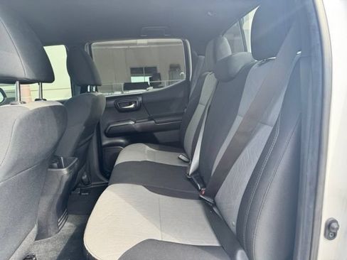 Used 2023 Toyota Tacoma TRD Off-Road RWD image 27