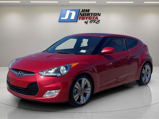 Used 2017 Hyundai Veloster Value Edition image 1