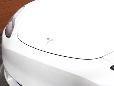 Used 2020 Tesla Model Y Performance image 43