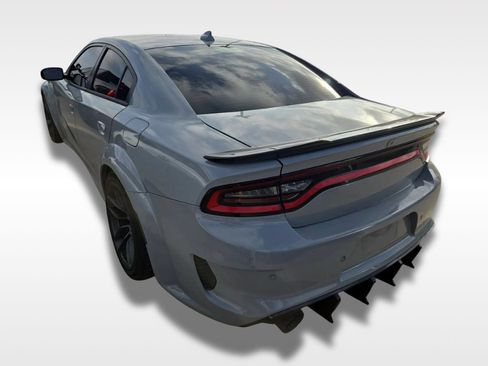 Used 2020 Dodge Charger R/T RWD image 3