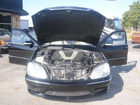 Used 2005 Mercedes-Benz S 600 image 38