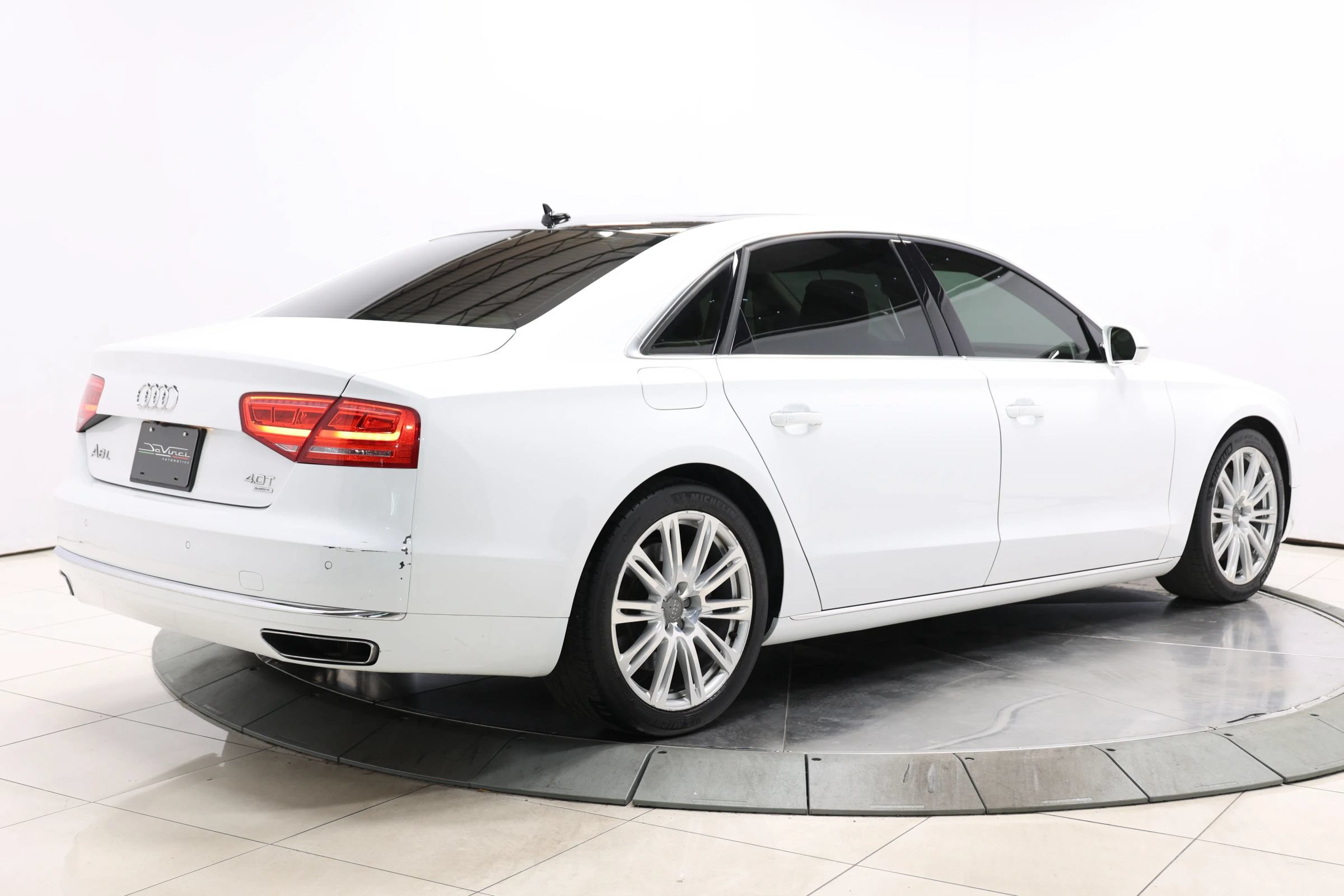 Used 2014 Audi A8 L 4.0T w/ Luxury Package AWD/4WD image 4