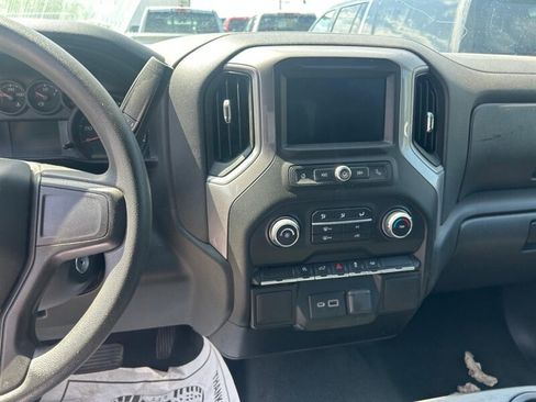 Used 2022 Chevrolet Silverado 1500 Custom RWD image 18