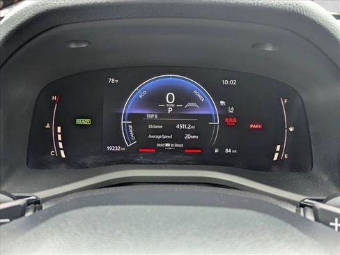 Used 2025 Toyota Camry SE w/ Convenience Package FWD image 11