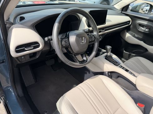 Used 2024 Honda HR-V EX-L image 12