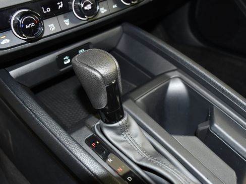 Certified 2025 Honda Accord SE image 30