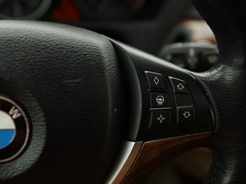 Used 2011 BMW X5 xDrive50i AWD/4WD image 19