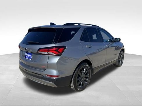 Used 2023 Chevrolet Equinox RS FWD image 6