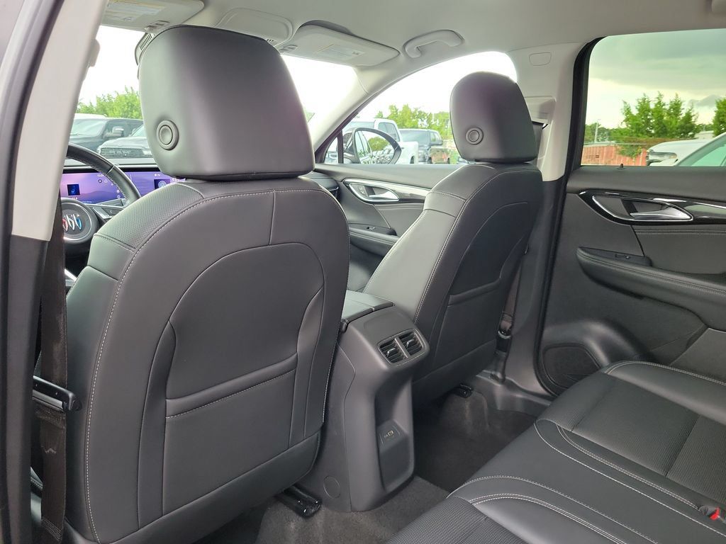 Used 2024 Buick Envision Preferred AWD/4WD image 15