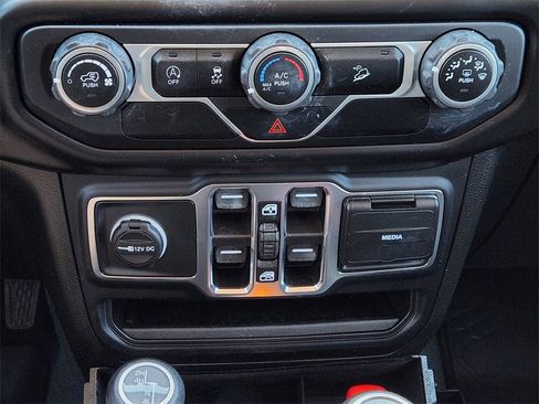 Used 2020 Jeep Wrangler Unlimited Sport S image 20