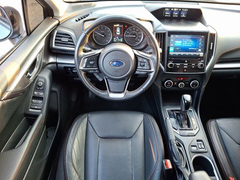 Used 2023 Subaru Crosstrek 2.5i Limited w/ Moonroof Package image 11