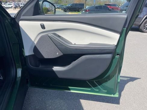 Used 2025 Ford Mustang Mach-E Premium image 23