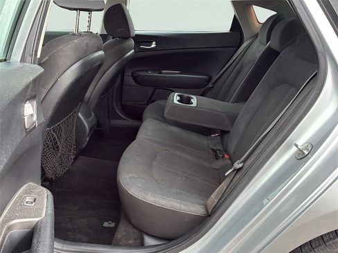 Used 2020 Kia Optima LX image 34