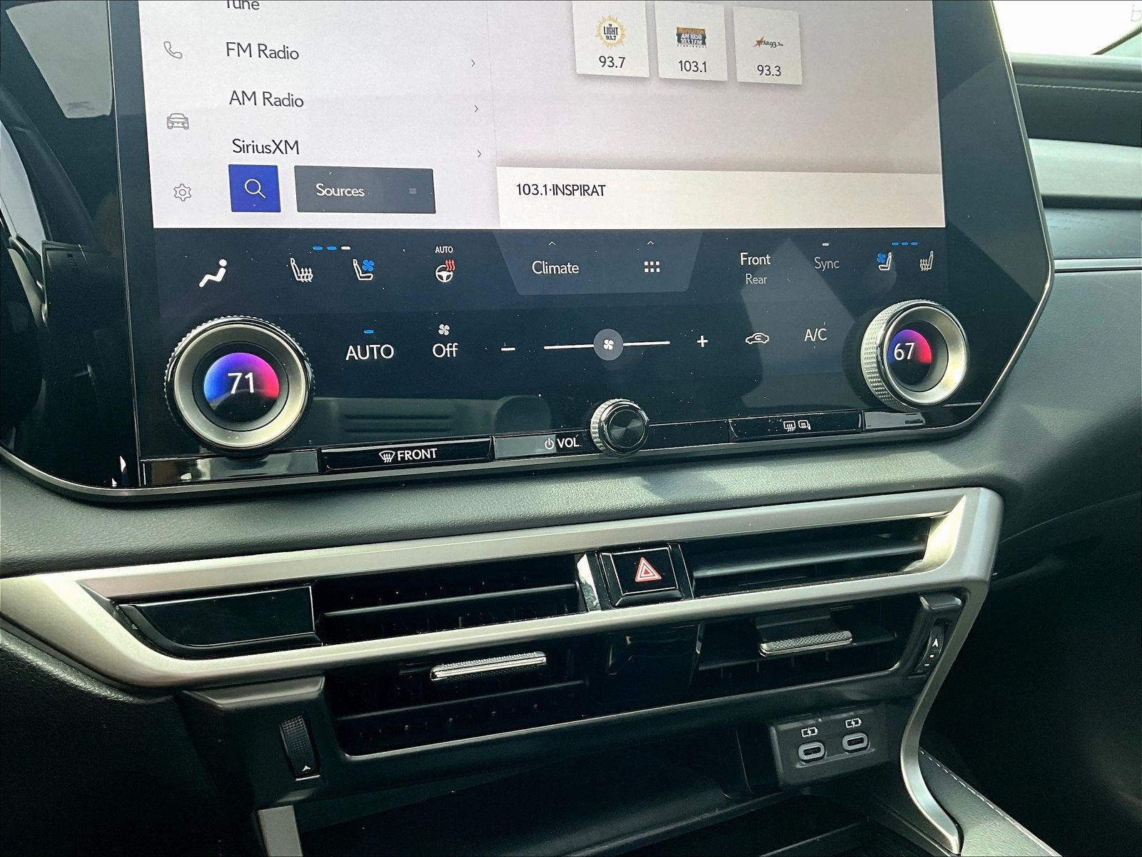 Used 2023 Lexus RX 350 Premium w/ Accessory Package FWD image 15