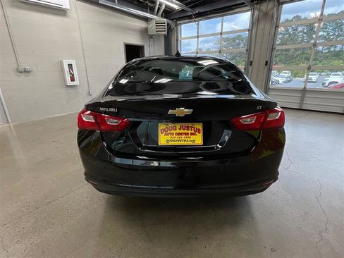Used 2024 Chevrolet Malibu LT FWD image 4