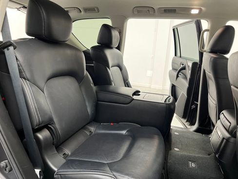 Used 2024 INFINITI QX80 Luxe image 19