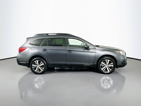 Used 2018 Subaru Outback 2.5i Limited AWD/4WD image 11