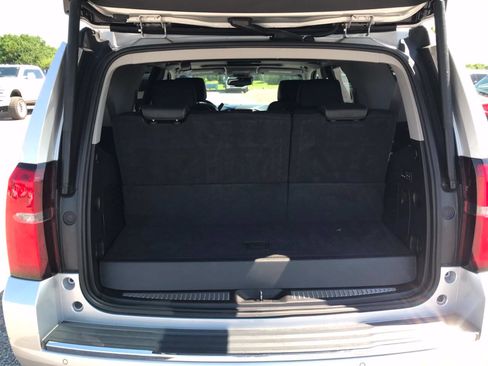 Used 2017 Chevrolet Tahoe Premier AWD/4WD image 30