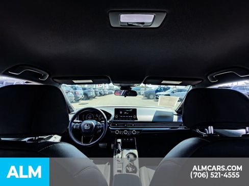 Used 2025 Honda Civic Sport image 12