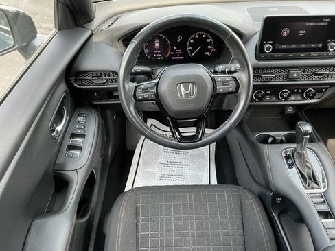 Used 2024 Honda HR-V Sport image 10