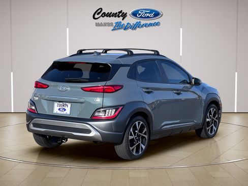 Used 2023 Hyundai Kona Limited FWD image 27