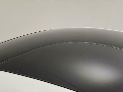 Used 2022 Tesla Model Y Performance AWD/4WD image 10