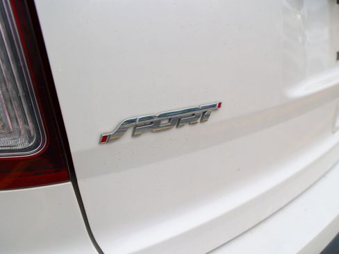 Used 2014 Ford Explorer Sport w/ Equipment Group 401A AWD/4WD image 11