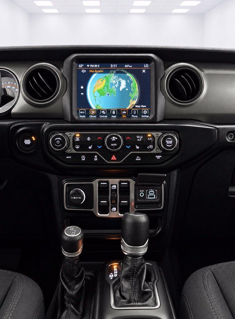 Used 2022 Jeep Wrangler Unlimited Sport AWD/4WD image 28
