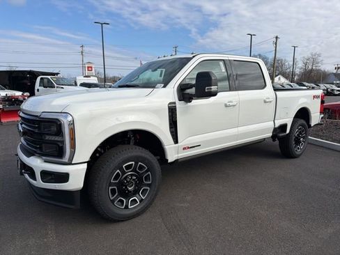 New 2026 Ford F350 Platinum w/ FX4 Off-Road Package image 6